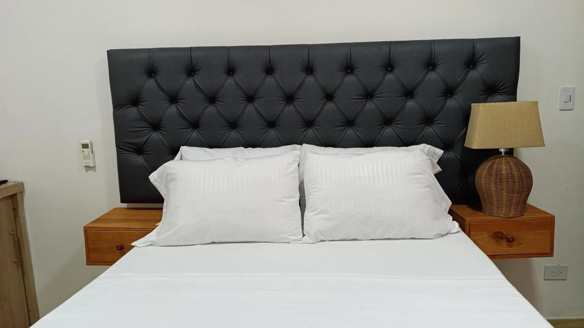 Апартаменты Apartahotel Provenza 2 Медельин