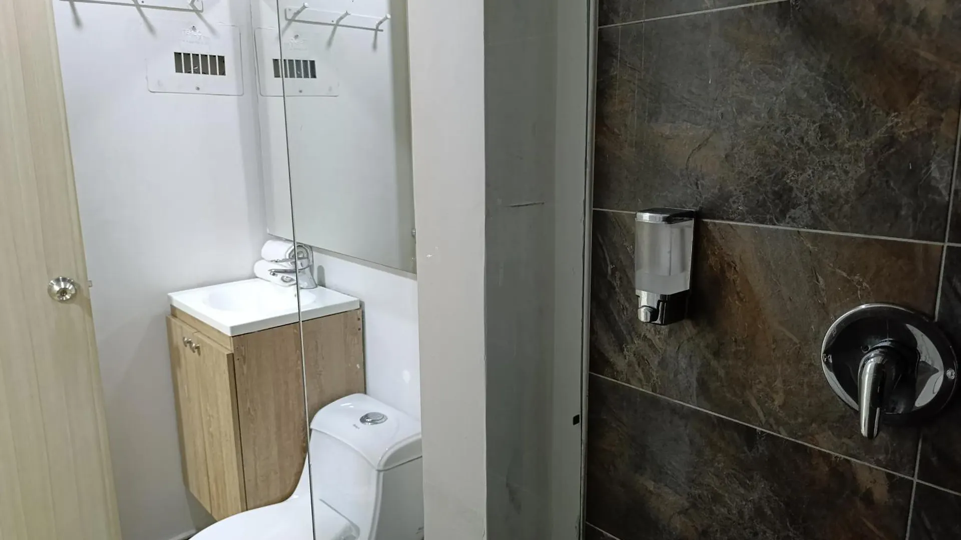Апартаменты Apartahotel Provenza 2 Медельин