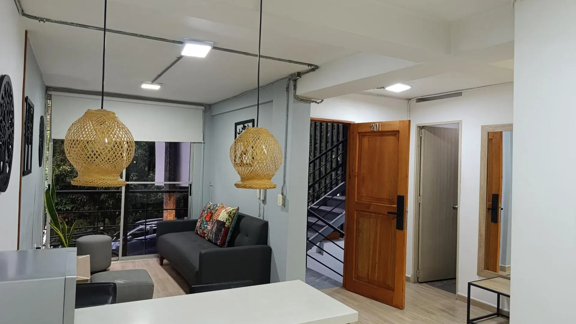 Apartahotel Provenza 2 Медельин